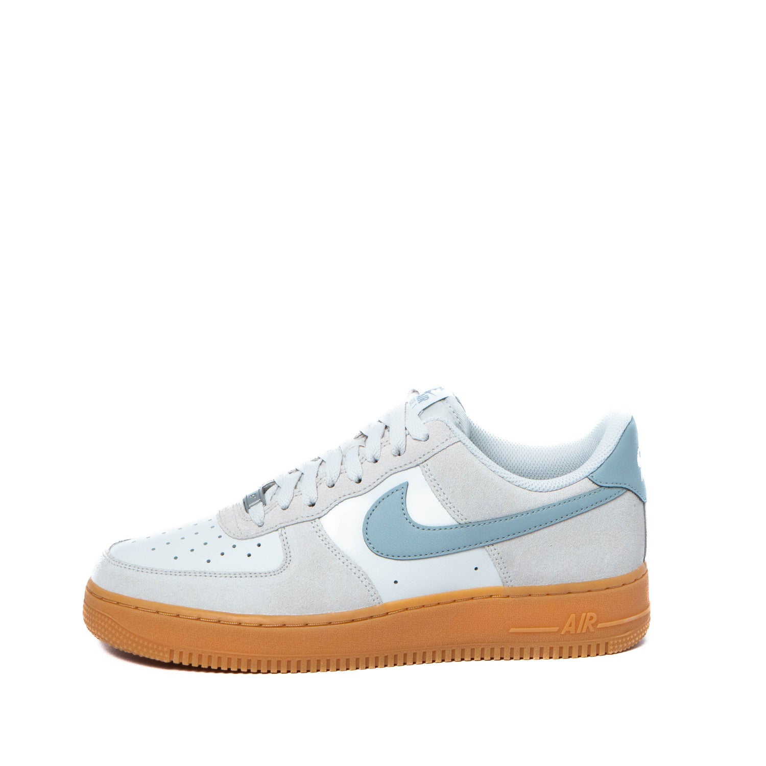 Tenis Nike Air Force 1 07 Lv8