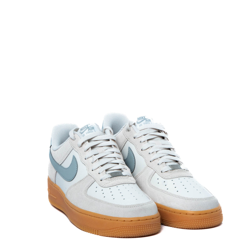 Tenis Nike Air Force 1 07 Lv8