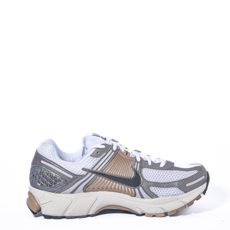Tenis Nike Nike Zoom Vomero 5
