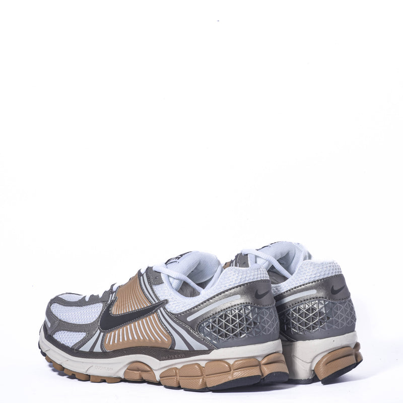 Tenis Nike Nike Zoom Vomero 5