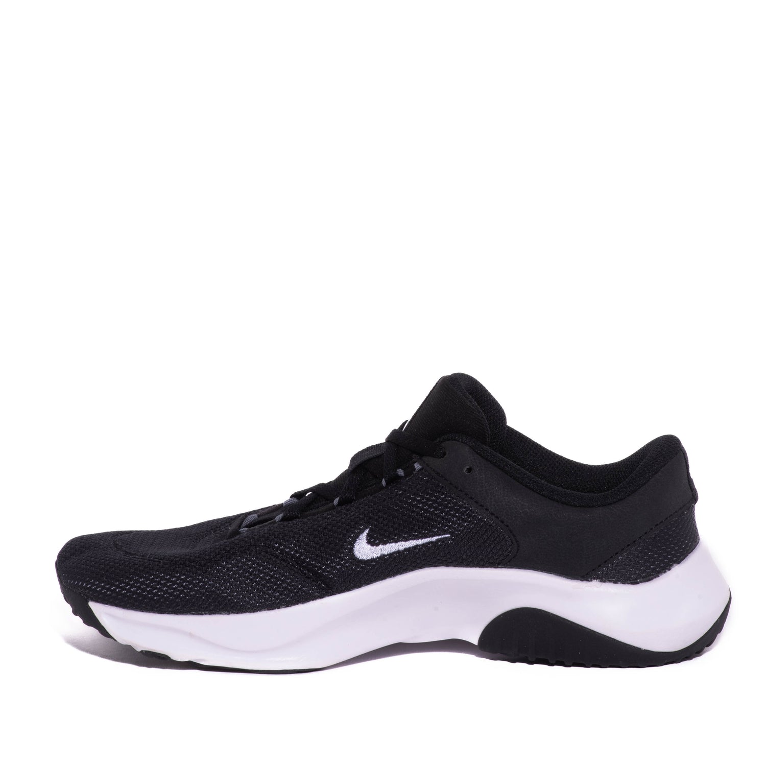 Tenis Nike M Legend Essential 3 NN