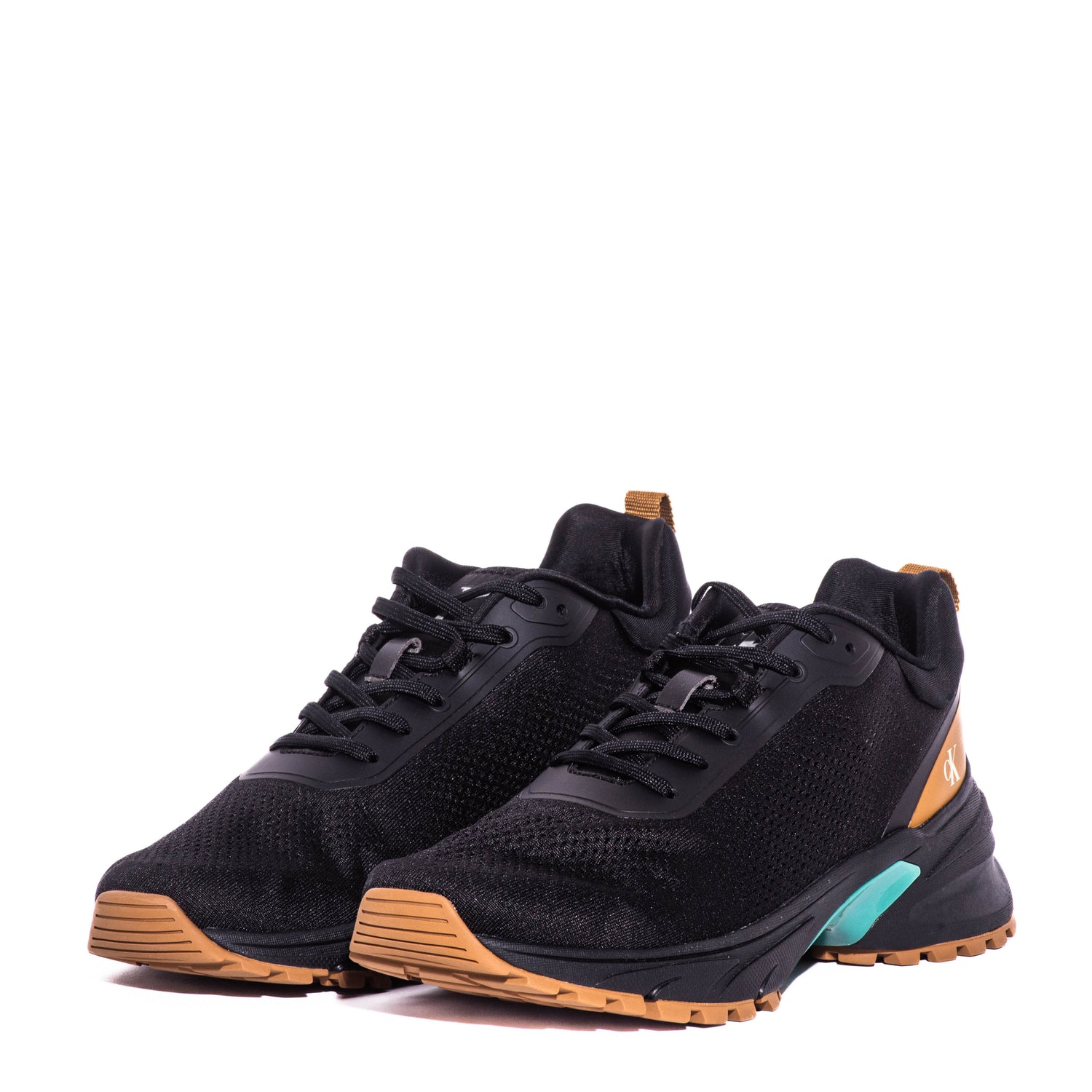 Tenis Calvin Hike Runner Tech Knt