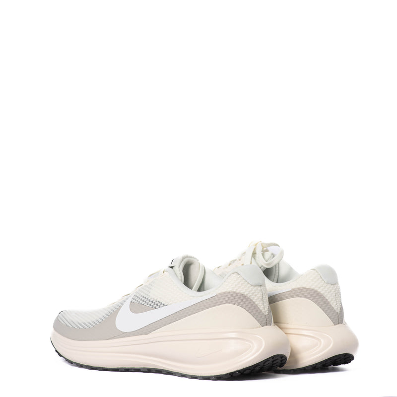 Tenis Nike W Nike Revolution 8